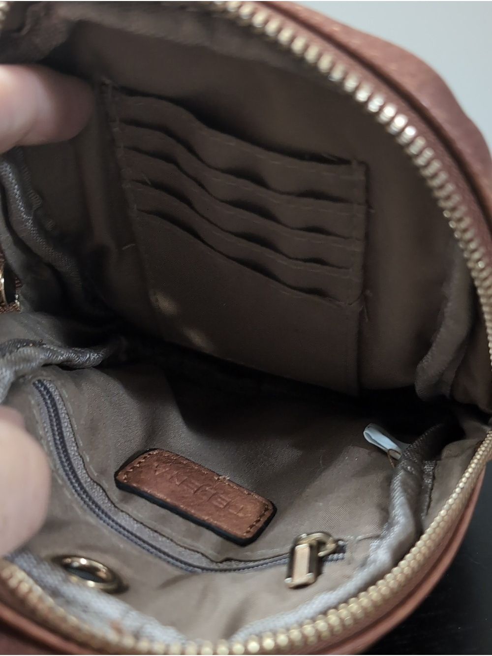 Telena Crossbody Belt Bag Fanny Pack Small Like New - Picture 8 of 9